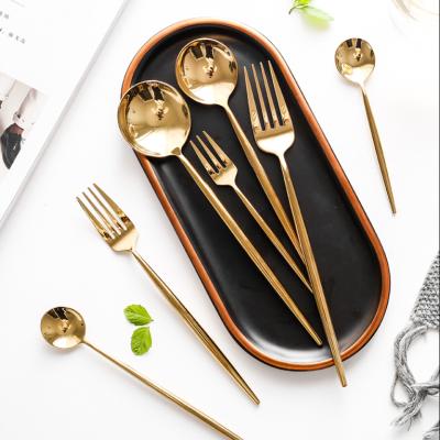 China Viable 304 Stainless Steel European Style Gold Cutlery Sets Hotel Flatware Metal Knife Fork Spoon Set For Restaurant for sale