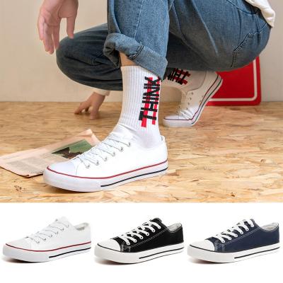 China Breathable Man Shoes 2020 Sneakers Canvas Shoes Low Top For Men's Shoes Fashion Sneakers Custom Made Sneaker Mens Walking On for sale