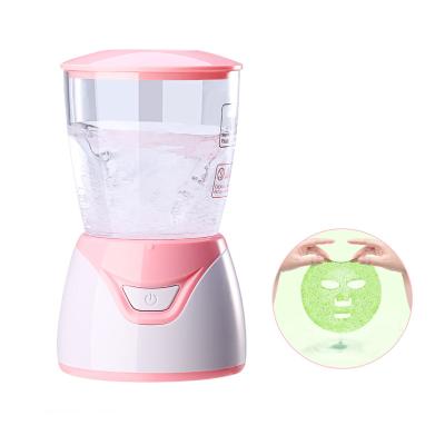 China Anti-puffiness ianna home use Diy fruit vegetable facial mask make machine automatic home use fruit mask making with collagen 32pcs for sale