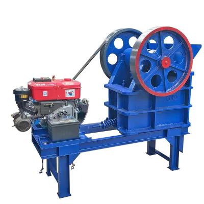 China Diesel Stone Jaw Crusher Equipment, Small Scale Gold Mining Jaw Crusher with Motor, Portable Mobile Jaw Crusher Plant with Screen for sale