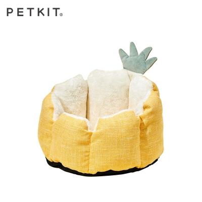 China Viable PETKIT Shape Luxury Pineapple Shape Dog Cat Beds and Accessories for Christmas for sale