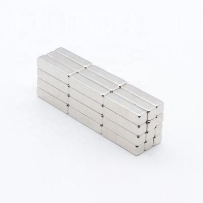 China Industrial Rectangular Magnet Free Samples 20*5*5 Magnet Free Samples 20*5*5 Industrial Rectangular Block Magnet Sheet Ndfeb Square Neodymium Magnet for sale