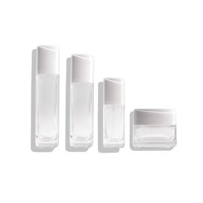 China Factory direct 30ml cosmetic frosted glass bamboo cosmetic bottle pump sprayer bottle for sale