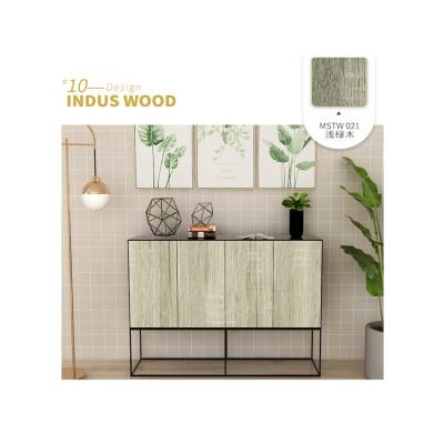 China Waterproof Desktop Wooden Wallpapers Door Old Furniture Self-adhesive PVC Wood Grain Wall Paper Sticker 3d en venta