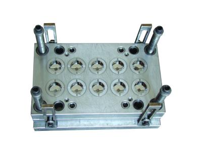 China Screw Cap Plastic Cap Mould Lid Closure Mold Standard S50C P20 ISO9001 standard for sale