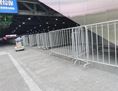 China Large Corrosion Resistant PVC Powder Coated Zinc Galvanized Steel Crowd Control Traffic Road Barricade for sale