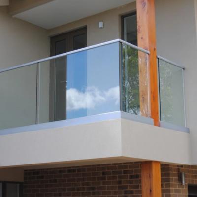 China Residential Apartment Balcony Safety Protection Fencing Easily Assembled Glass Fence for sale