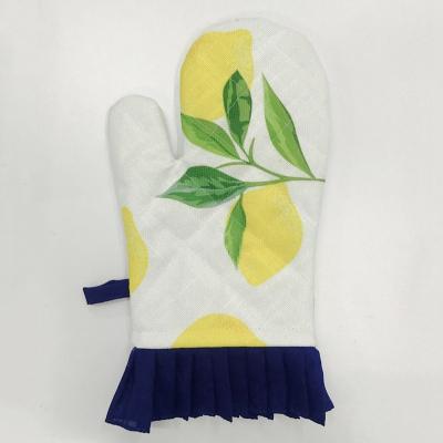 China Full Printed Lemon Print Cooking Custom Sublimation Kitchen Pot Holders Oven Glove for sale