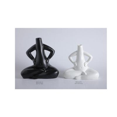 China Modern Decorative Vase Black Body Stand Ideal Gift For Home Decor Ceramic Craft Flower Vase for sale