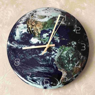 China Antique Style 11.8inch Wall Clock Earth Modern Design High Quality Glass Clock for sale