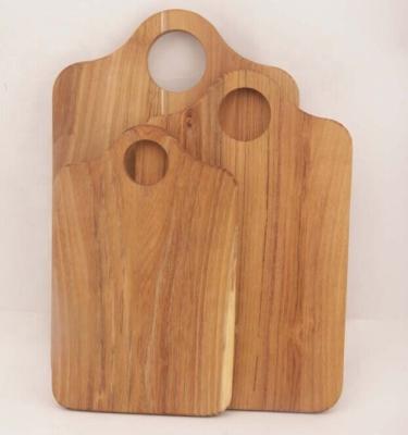 China Sustainable Food Grade Safety Cutting Board , Teak Wood Cutting Board With Handle for sale