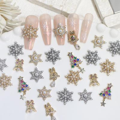 China Nail Art Decoration Wholesale nails Christmas Tree Crystal Glitter 3D Snowflake DIY Metal Zircon rhinestone Decoration Christmas Nail Art charms for sale