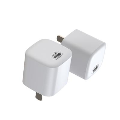 China GaN 30W Small Size Mini Charger Quick Charge QC3.0 PD3.0 USB-C Type C Universal Charger Travel Adapter Wall Charger For Mobile Phone Laptop for sale