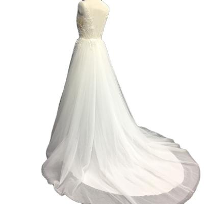 China Anti-Static Tulle Lace Applique Deep V-Neckline Tow A-Line Wedding Dress Skirt Length Wedding Dress for sale