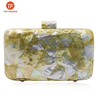 China Luxury Factory Sell 2021 Wholesale Custom High End Rectangle Argyle Pattern Luxury Mother of Pearl Clutch for sale