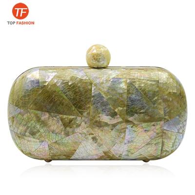 China Luxury Factory Sell 2021 Wholesale Custom High End Rectangle Argyle Pattern Luxury Mother of Pearl Clutch for sale