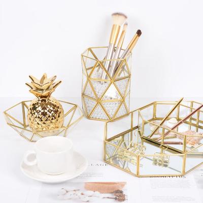 China Fashoion Brass Makeup Storage glass-metal cosmetic organizer for makeup brushes for sale