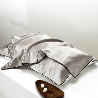 China Luxury Anti-Static Silk Satin Pillow Case Gift Box Pillowcase Pillow Cover for sale