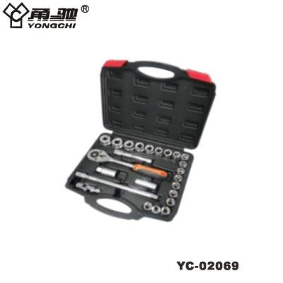 China Repair Tools Factory Direct Sale Professional Hand 24pcs Socket Wrench Tool Kit for sale