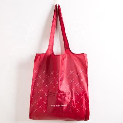 China Supermarket Polyester Red Color Folding Reusable Shopping Bags With Logos for sale