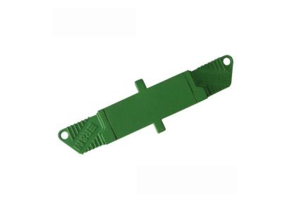 China APC Opgepoetste Vezel Optische Adapter met Groene Plastic Huisvesting Te koop