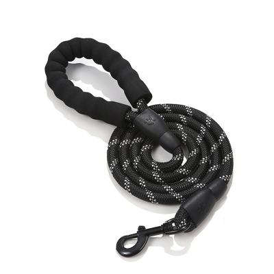 China Wholesale Hot Selling Multicolor Nylon Reflective Dog Leash Rope Heavy Duty Climbing Leash For Large Dog for sale