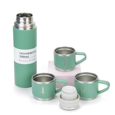 China PORTABLE high quality 500ML business gift 304 stainless steel vacuum thermos promotional gift set one cup two lid gift box for sale