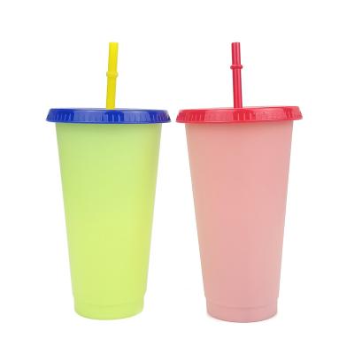 China Amazon PORTABLE Hot Selling Popular Plastic Change Color Cups 500ml Transfer Printing Custom Logo With Straw Cold Water Changed Color for sale