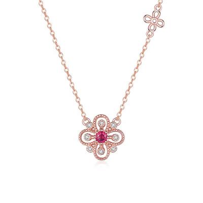 China 2022 New S925 Sterling Silver Garnet Clover Clavicle Clavicle Necklace Wholesale Hot FASHIONABLE Natural Light Luxury Upper Necklace For Lady for sale