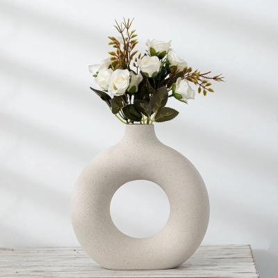 China Modern Arts Ware Vase Abstract Ceramic Flower Vase Decoration Ceramic Vases New Design For Living Room Office Home Table for sale