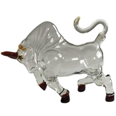 China Liquor Wholesale Large Capacity Animal Shape Glass Liquor Bottle for sale