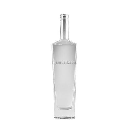 China Custom Empty Vodka Spirit Liquor Rum Whiskey 750ml Glass Vodka Bottle for sale