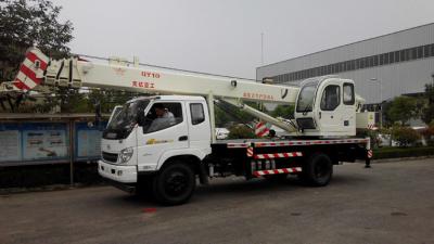 Chine 8/12/16 Tonnes Petit hydraulique camion-grue, 10 tonnes de camion grue avec Telecopic Boom à vendre