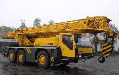 China Pickup Truck Crane With 50 Ton Capacity , Mobile Construction Crane Yellow for sale