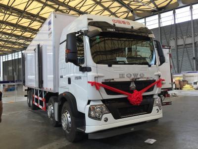 China T5G 340HP koelde FRP-Sandwichcomités Doosvrachtwagen voor vervoer, Commerciële Gekoelde Bestelwagens Te koop