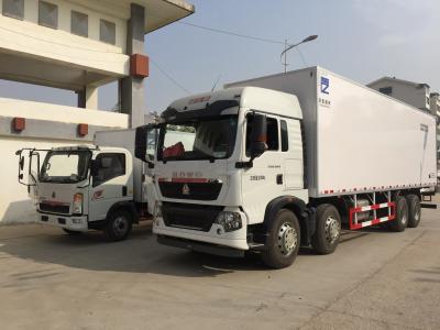 China FRP Refrigerated freezer box truck 4 to 8 tons RHD / LHD for seafood transport for sale