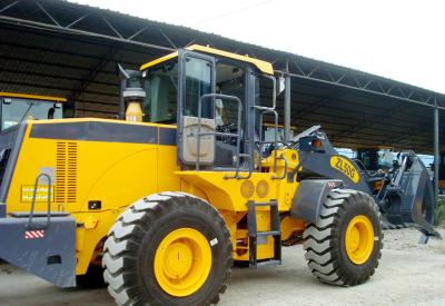 China Large Case Compact Wheel Loader With Air Conditioning High Stength for sale