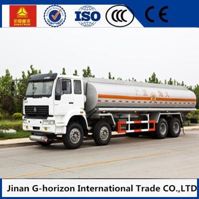 China HOWO 8X4 Oil Tank Truck Trailer / Fuel Tank Truck Single - Plate Dry Clutch for sale