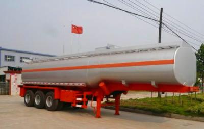 Chine Du matériel 60 de CBM de réservoir de stockage de pétrole de la remorque 3 d'axes de bateau-citerne remorque en acier semi pour le transport de mazout à vendre