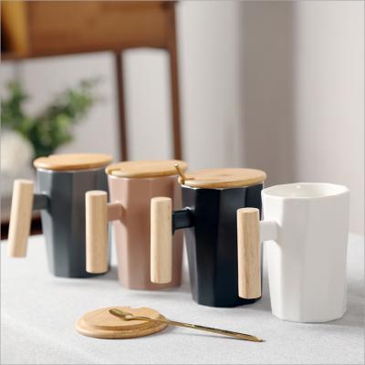 China Simple Creative Wood Handle Coffee Mugs INS Wind Mugs Ceramic Cups Art Mugs Gifts Can Be Made Log. for sale