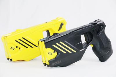 China Dubbel schoten verdediging stun gun apparaat met 7.4V, 1400mAh batterij werken Te koop