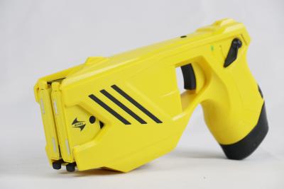 China High Efficiency 3 In 1 Stun Gun Dual Cartridge Rechargeable Stun Gun for sale