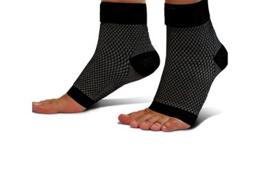 China Compression Foot Sleeves for Men & Women - Best Plantar Fasciitis Socks for Plantar Fasciitis Pain Relief, Heel Pain for sale