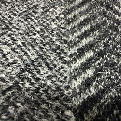 China Anti Pill Customized 100% Merino Wool Fleece Fabric Yarn Dyed Herringbone Jacquard Knitting Fabric For Suit for sale