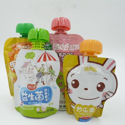 China Disposable Customized Liquid Holder Up Spout Pouch With Corner Spout for sale