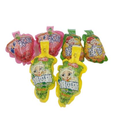 China Disposable Juice Packaging Bottle Shape Pouch Fruit Bottle Shape Pouch for sale