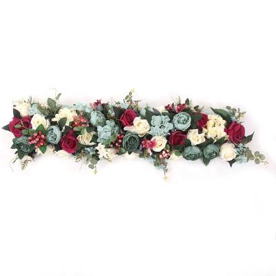 China Artificial Silk Eucalyptus Wreath with Rose Runner Gypsophila Garland Faux Floral Garland Craft Art Table Flower Flower for sale