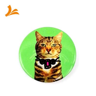 China Wholesale Europe Promotion White Cat Tin Button Badge With Safty Pin for sale