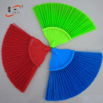 China Factory Price Besting Selling Home V Shape Telescopic Handle Ceiling Plastic Broom for sale