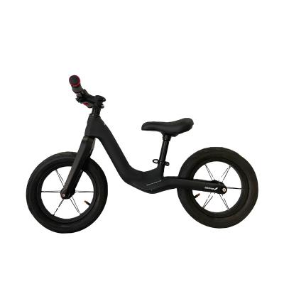 China Cheap Hot Selling Child Promotional Gift For Children 12 Toddler No Pedal Slide Child Balance Bike For Baby for sale